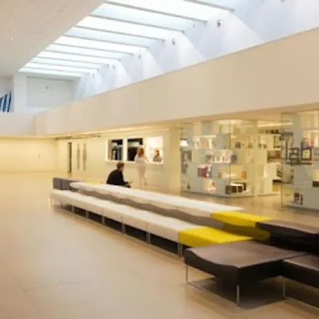 Espacioso 140 M2 Y Calidad A 250 Metros Playa Y Puerto Deportivo 5hab 2 Banos Vut2917as خيخون