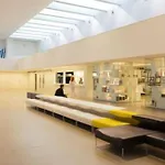 Espacioso 140 M2 Y Calidad A 250 Metros Playa Y Puerto Deportivo 5hab 2 Banos Vut2917as Gijón