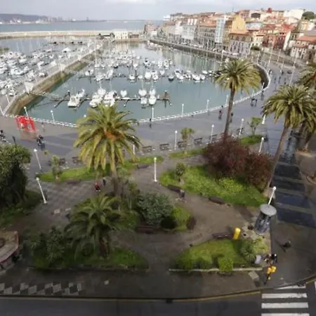 Espacioso 140 M2 Y Calidad A 250 Metros Playa Y Puerto Deportivo 5hab 2 Banos Vut2917as ヒホン