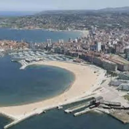 Espacioso 140 M2 Y Calidad A 250 Metros Playa Y Puerto Deportivo 5hab 2 Banos Vut2917as * Gijón