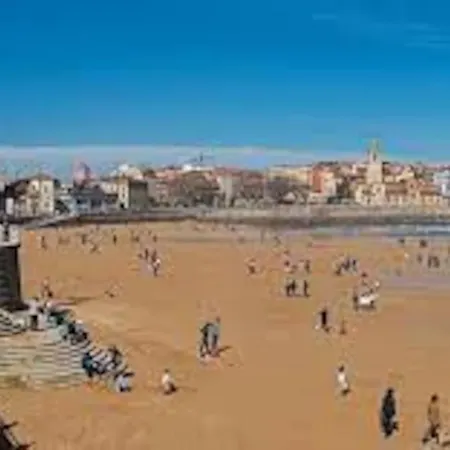 Espacioso 140 M2 Y Calidad A 250 Metros Playa Y Puerto Deportivo 5hab 2 Banos Vut2917as Apartment Gijón