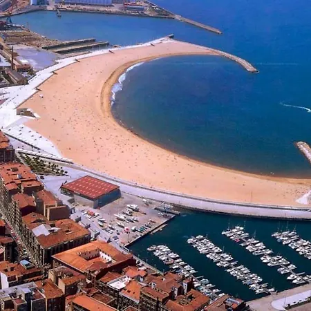 Espacioso 140 M2 Y Calidad A 250 Metros Playa Y Puerto Deportivo 5hab 2 Banos Vut2917as アパート *